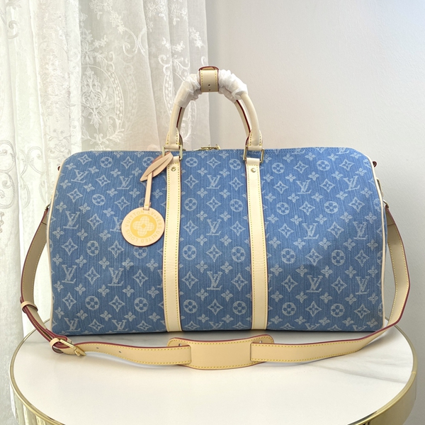 ルイヴィトンバッグ背面デザイン